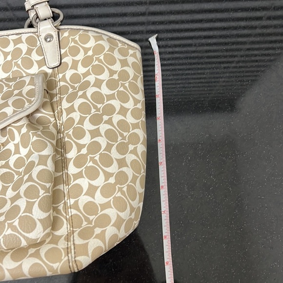 Coach Signature Leah Large Monogram Tote Bag - Picture 8 of 11